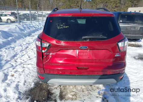 2018 Ford Escape Se from USA, damaged, VIN 1FMCU9GD2JUB92753